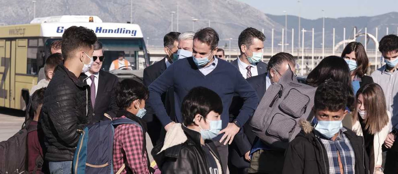 Πρώην σύμβουλος Κ.Καραμανλή: «Γιατί ο Κ.Μητσοτάκης ανέλαβε τα ασυνόδευτα; - Φέρει τεράστια πολιτική ευθύνη»